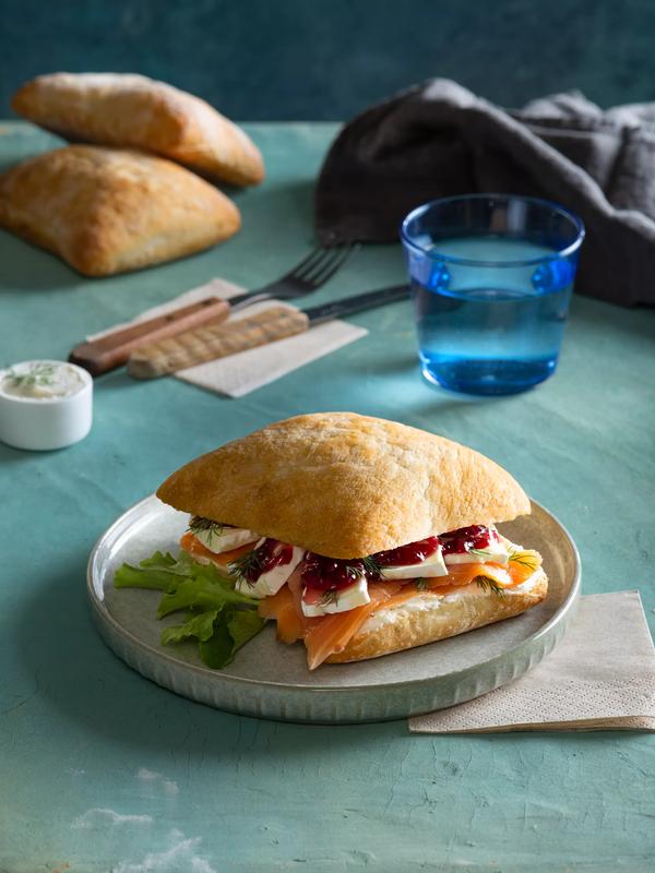 BANQUET D’OR® RECTANGLE BURGER BUN | Vandemoortele